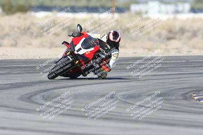 media/Nov-30-2025-TrackXperience (Sun) [[c0061d280f]]/1-Level 3/Session 3 (Turn 16)/